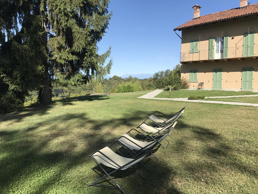 Sangrato 1883 Villa Monteu Roero Exterior photo